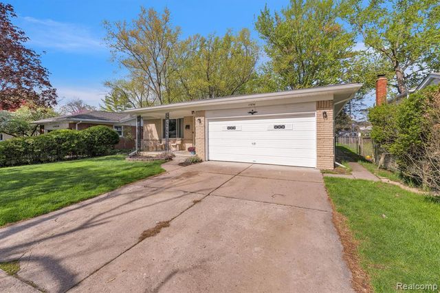 17836 Poplar Street, Riverview, MI 48193