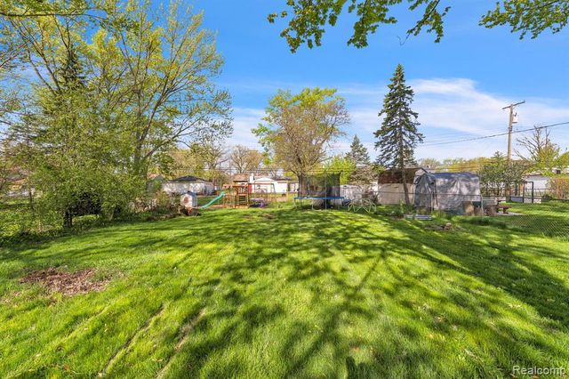 17836 Poplar Street, Riverview, MI 48193