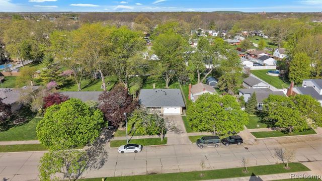 17836 Poplar Street, Riverview, MI 48193