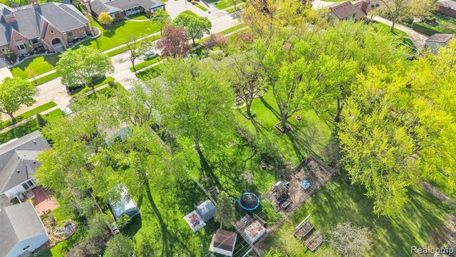 17836 Poplar Street, Riverview, MI 48193