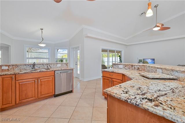 2614 SW Santa Barbara PL, Cape Coral, FL 33914