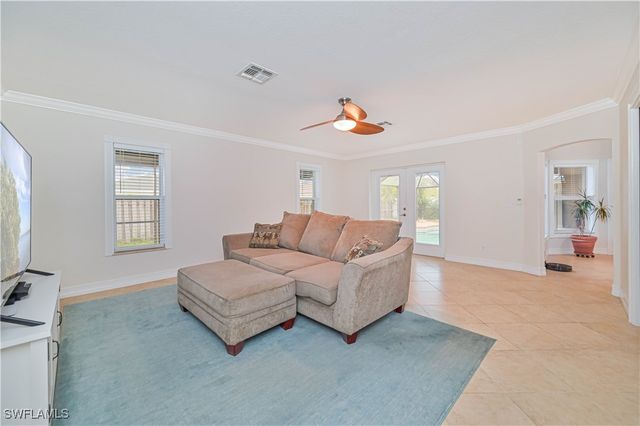 2614 SW Santa Barbara PL, Cape Coral, FL 33914