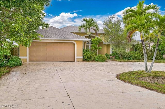 2614 SW Santa Barbara PL, Cape Coral, FL 33914