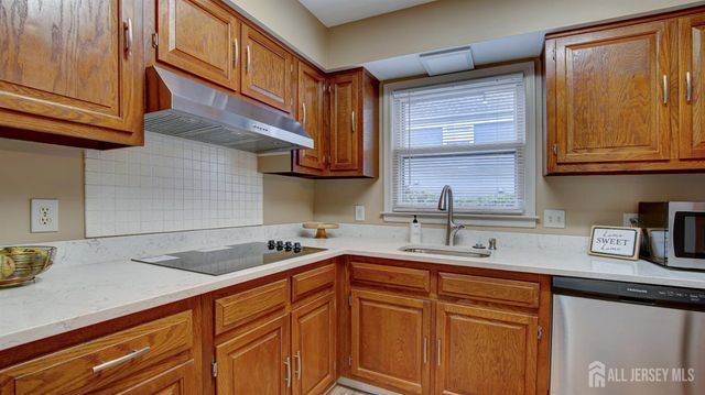 337 Old Nassau Road A, Monroe, NJ 08831