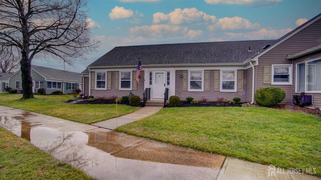 337 Old Nassau Road A, Monroe, NJ 08831