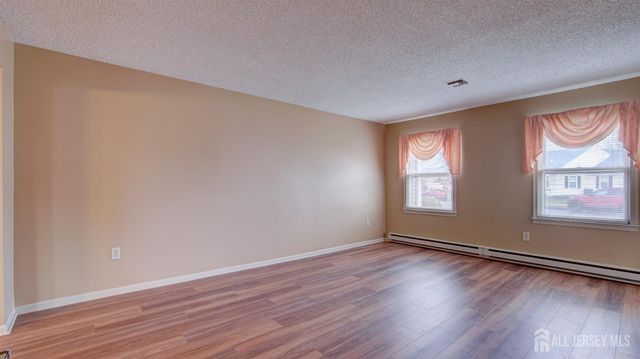 337 Old Nassau Road A, Monroe, NJ 08831