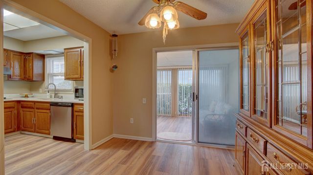 337 Old Nassau Road A, Monroe, NJ 08831