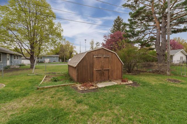 533 Maple Lane, Moorhead, MN 56560