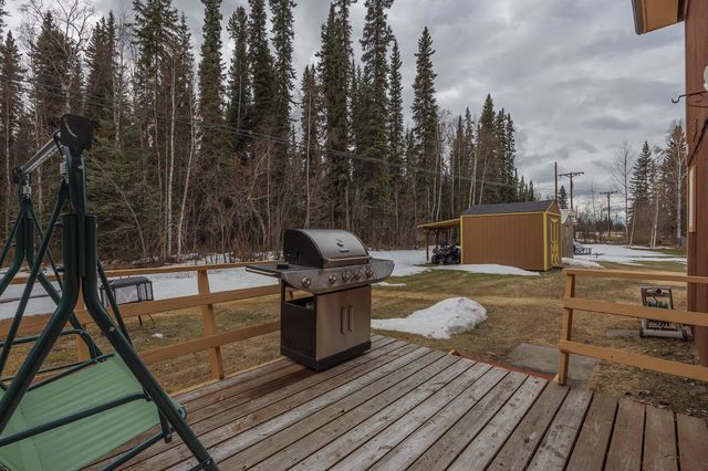 1004 BLACK BEAR TURNAROUND, North Pole, AK 99705