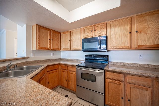 8600 West Charleston Boulevard 2172, Las Vegas, NV 89117