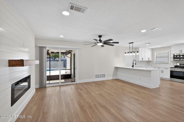 2723 DENNIS Drive, Orange Park, FL 32073