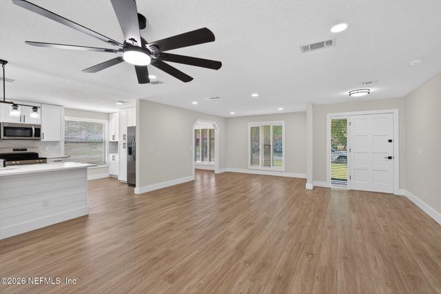 2723 DENNIS Drive, Orange Park, FL 32073