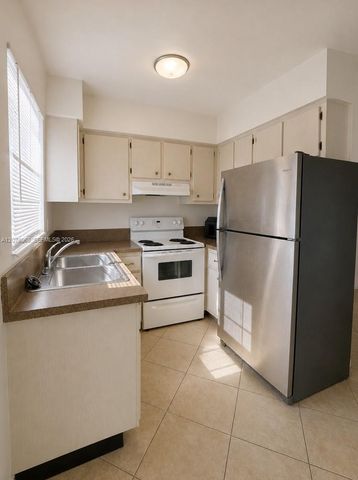 1231 NE 23rd Avenue 3, Pompano Beach, FL 33062