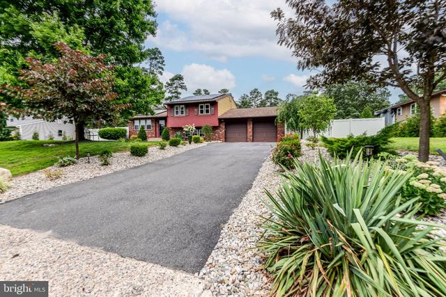 144 OAK PINES BLVD, Pemberton, NJ 08068