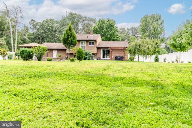 144 OAK PINES BLVD, Pemberton, NJ 08068