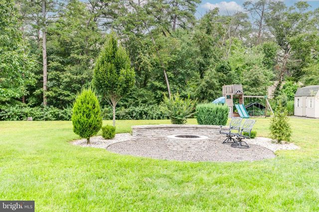 144 OAK PINES BLVD, Pemberton, NJ 08068