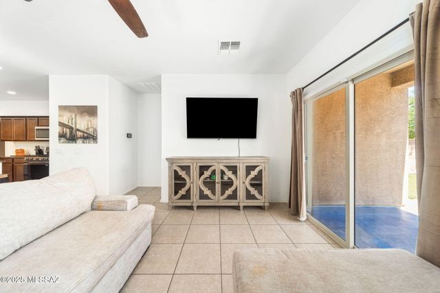 7485 S Via Rancho La Costa, Tucson, AZ 85756