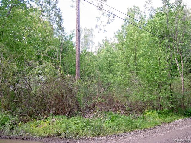 0000 Bridge, Clarkston, MI 48329