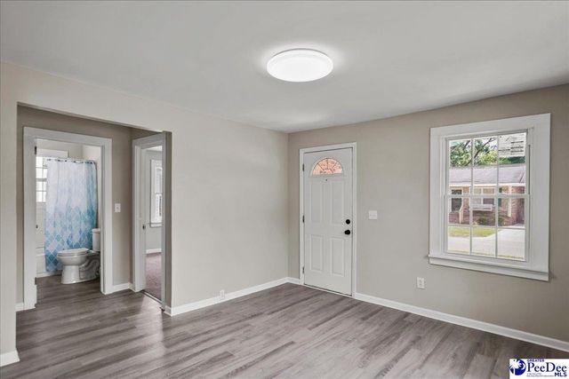 205 W Roughfork St, Florence, SC 29506