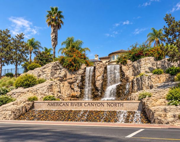109 Marble Canyon Dr, Folsom, CA 95630