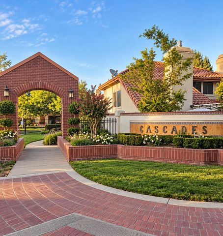 109 Marble Canyon Dr, Folsom, CA 95630