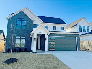 6010 40th Place, Rogers, AR 72758