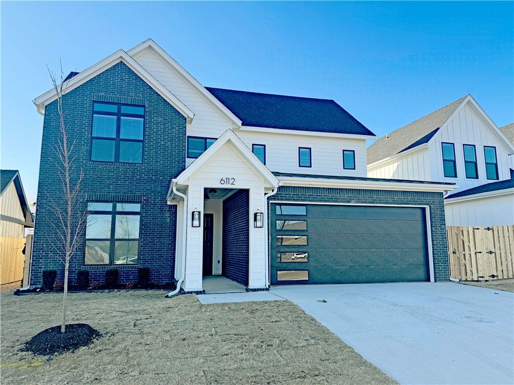 6010 40th Place, Rogers, AR 72758