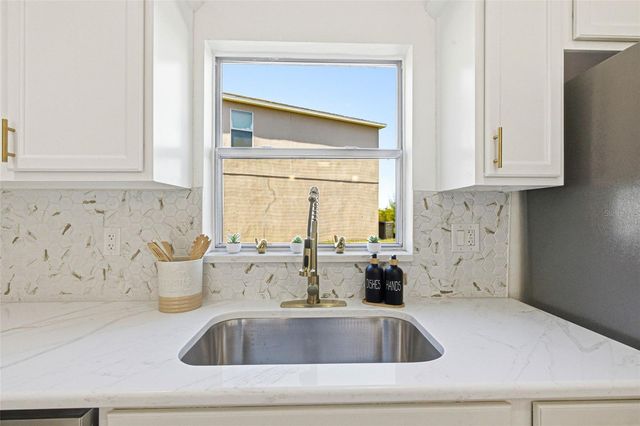 1421 TAHOE SPRINGS COURT, Ruskin, FL 33570