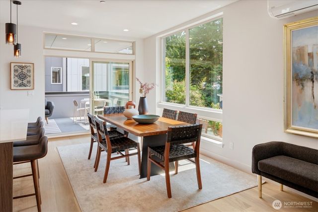 18032 - A Sunnyside Avenue N, Shoreline, WA 98133
