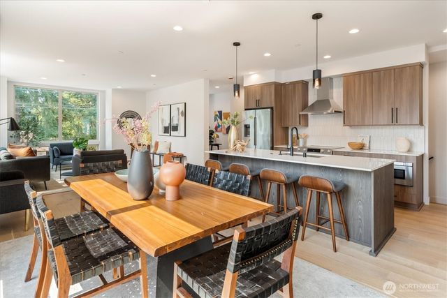 18032 - A Sunnyside Avenue N, Shoreline, WA 98133