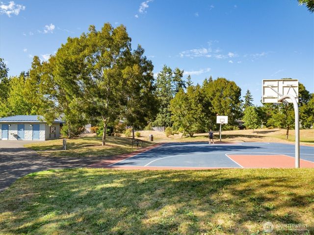 18032 - A Sunnyside Avenue N, Shoreline, WA 98133