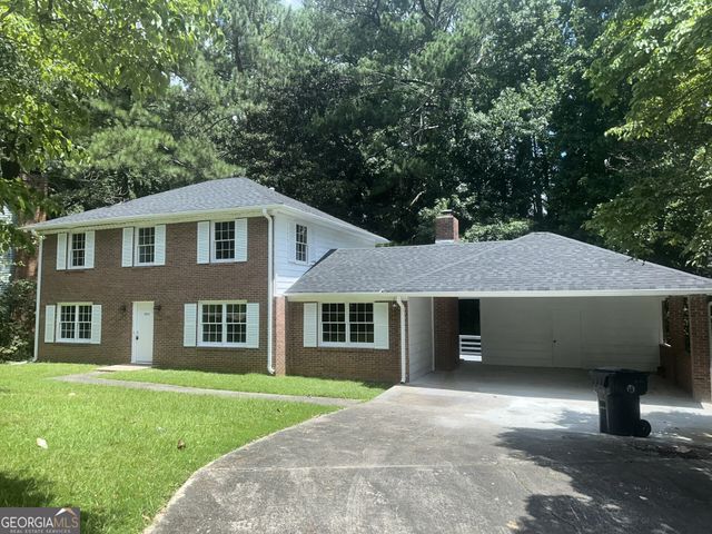2910 Knollwood Trail, East Point, GA 30344