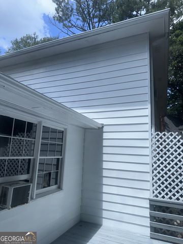 2910 Knollwood Trail, East Point, GA 30344