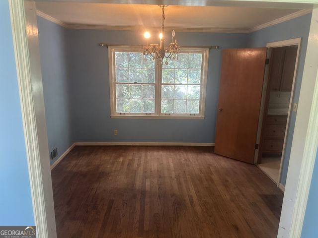 2910 Knollwood Trail, East Point, GA 30344