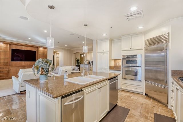 15 Via Mantova 305, Henderson, NV 89011