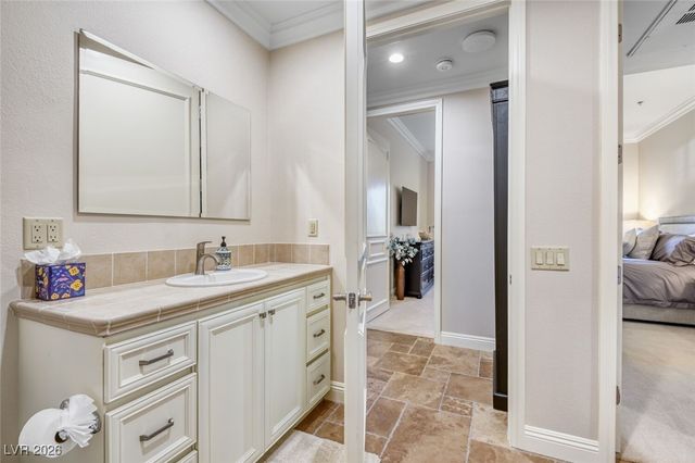 15 Via Mantova 305, Henderson, NV 89011