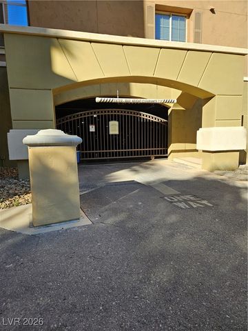 15 Via Mantova 305, Henderson, NV 89011