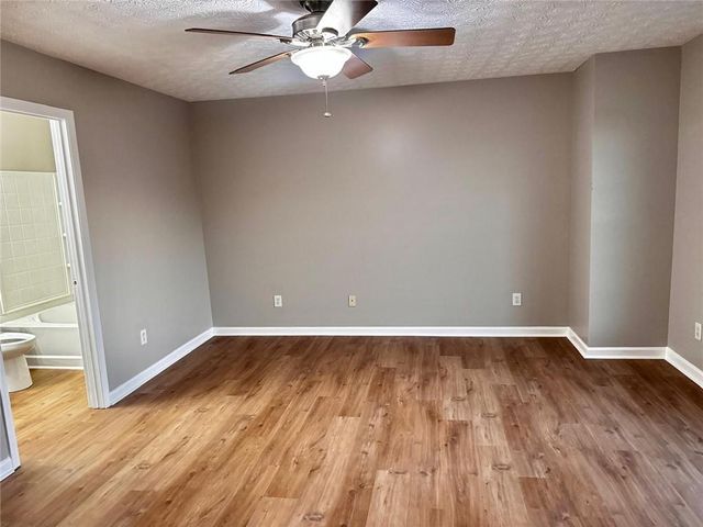 3164 Kingswood Glen, Decatur, GA 30034