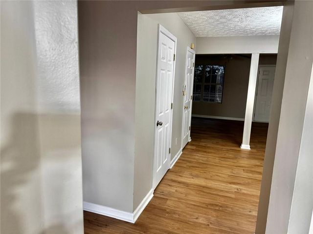 3164 Kingswood Glen, Decatur, GA 30034