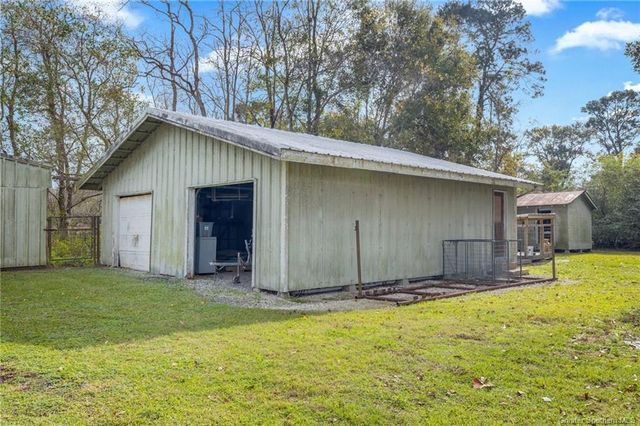 1906 S Lake Arthur Avenue, Jennings, LA 70546