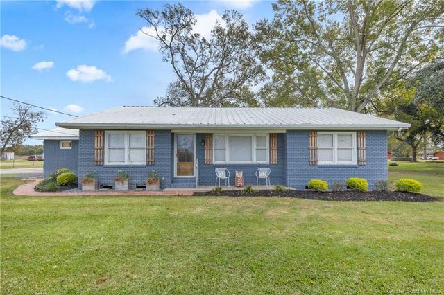 1906 S Lake Arthur Avenue, Jennings, LA 70546