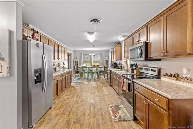 1906 S Lake Arthur Avenue, Jennings, LA 70546