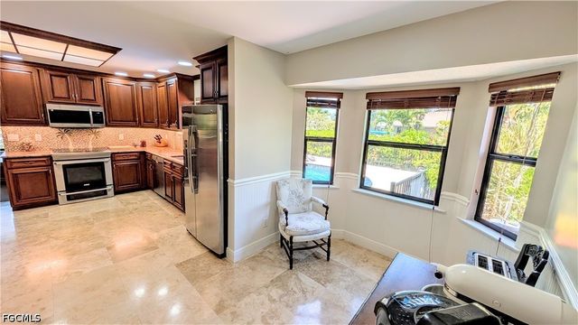 1422 SW 4th AVE, Cape Coral, FL 33991