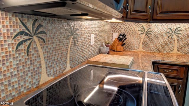 1422 SW 4th AVE, Cape Coral, FL 33991