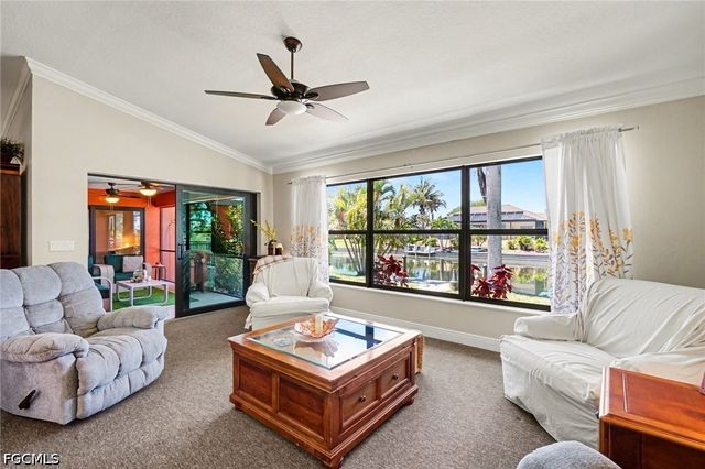 1422 SW 4th AVE, Cape Coral, FL 33991