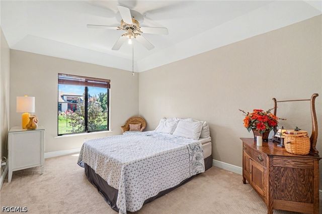 1422 SW 4th AVE, Cape Coral, FL 33991