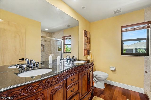 1422 SW 4th AVE, Cape Coral, FL 33991