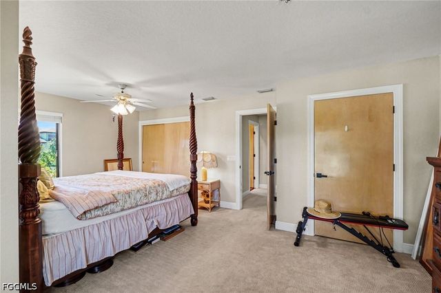 1422 SW 4th AVE, Cape Coral, FL 33991