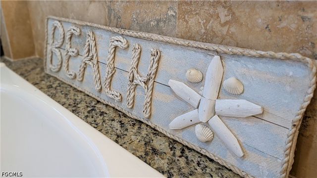 1422 SW 4th AVE, Cape Coral, FL 33991