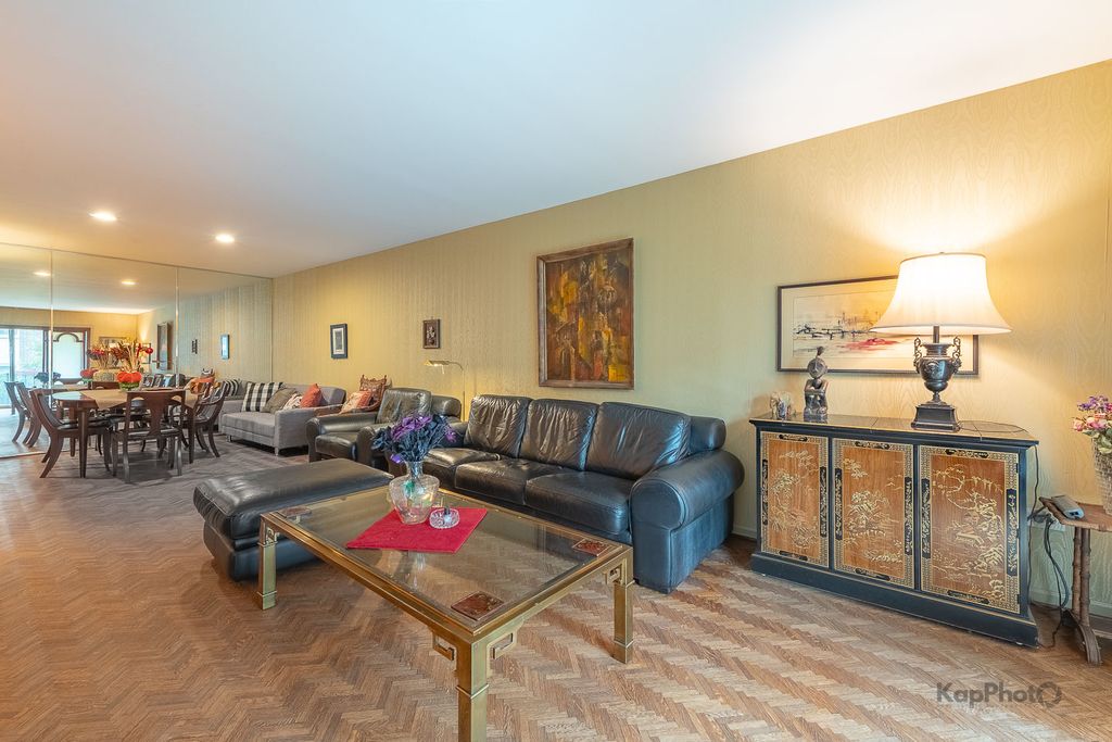 4949 Golf Road 105, Skokie, IL 60077 — photo 4